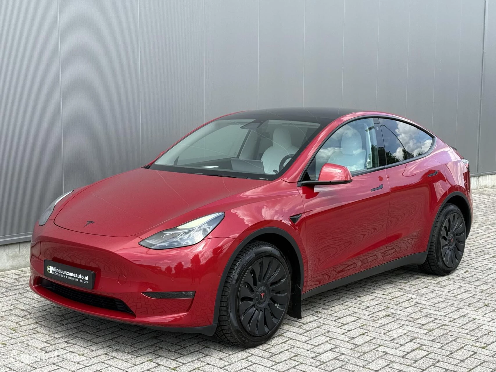 Hoofdafbeelding Tesla Model Y