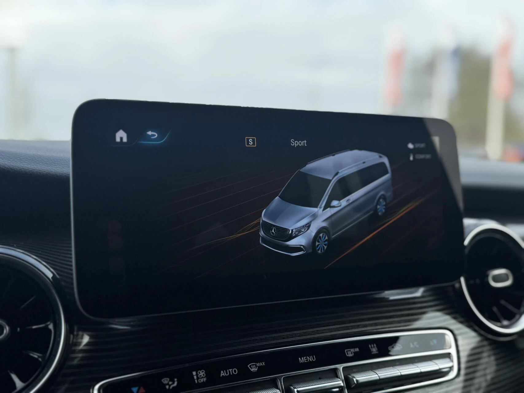 Hoofdafbeelding Mercedes-Benz EQV