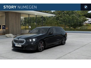BMW i5 Touring eDrive40 M Sport / Panoramadak / Trekhaak / Bowers & Wilkins / Adaptieve LED / Stoelventilatie / Parking Assistant Plus / Comfort Access