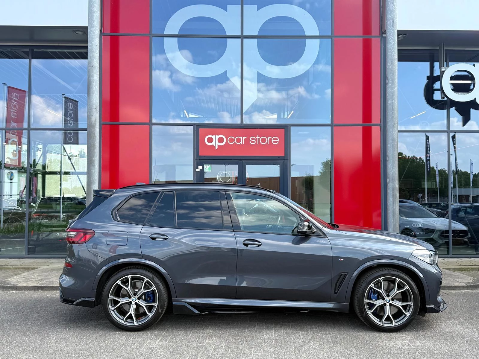 Hoofdafbeelding BMW X5