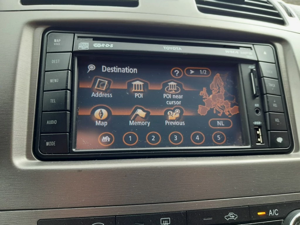 Hoofdafbeelding Toyota Avensis