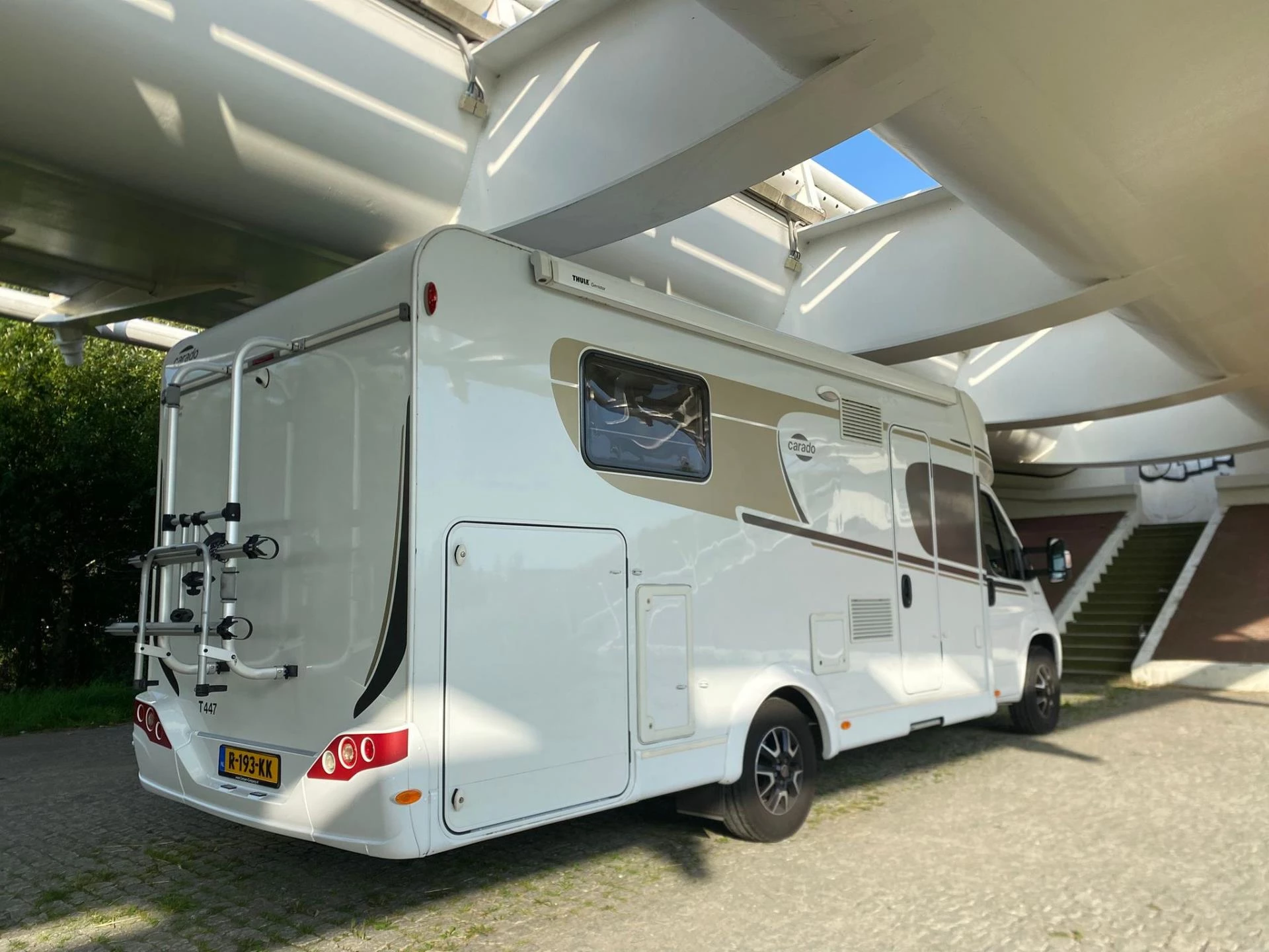 Hoofdafbeelding Carado T447