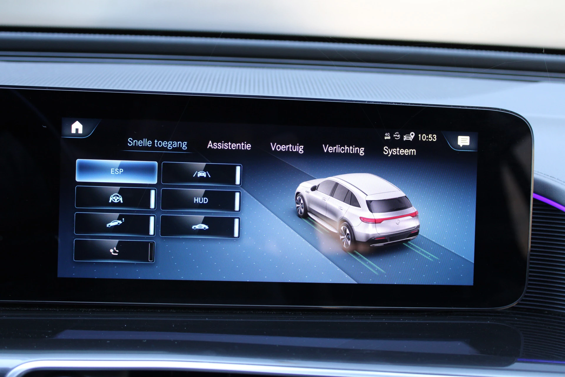 Hoofdafbeelding Mercedes-Benz EQC