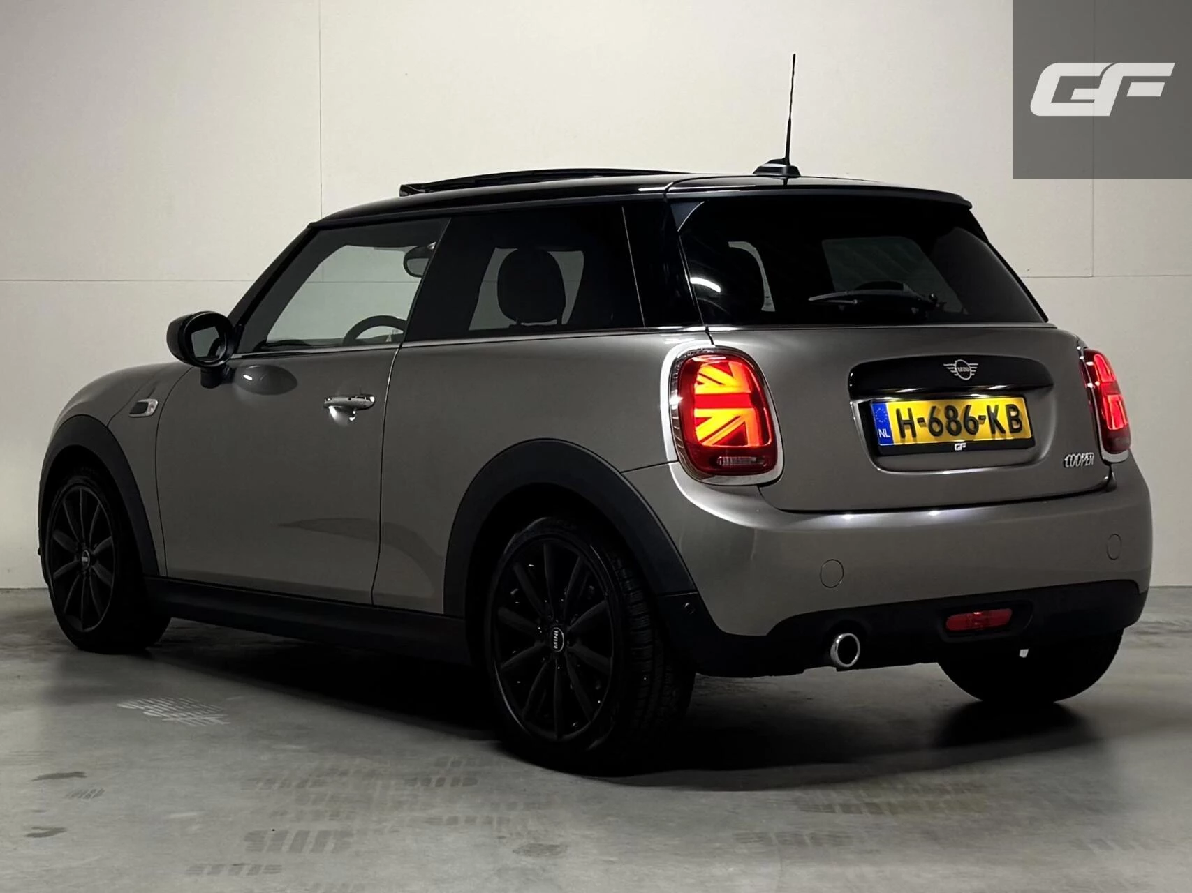 Hoofdafbeelding MINI Cooper