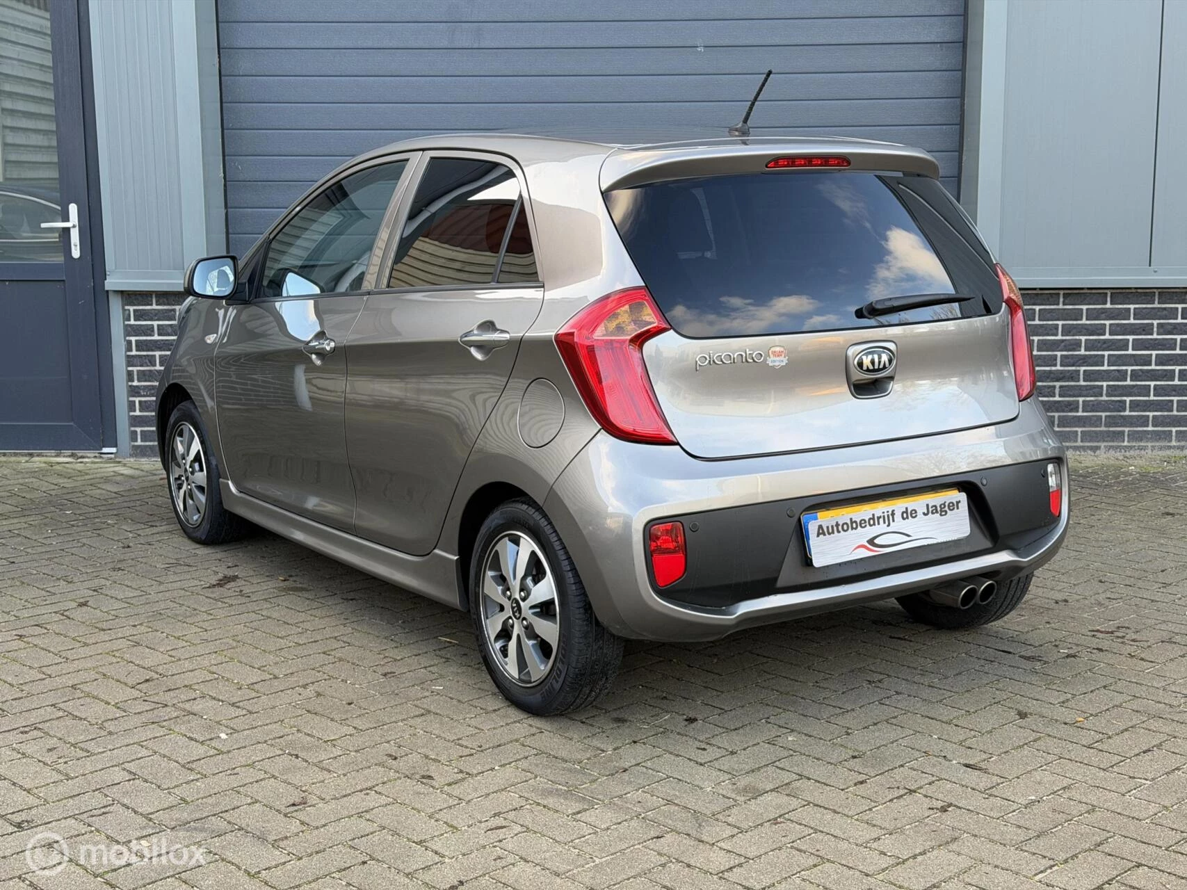 Hoofdafbeelding Kia Picanto