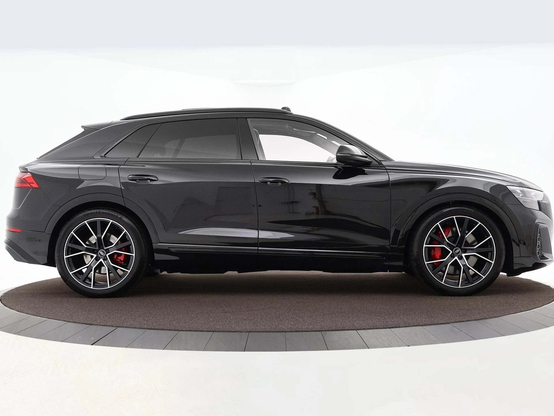 Hoofdafbeelding Audi Q8