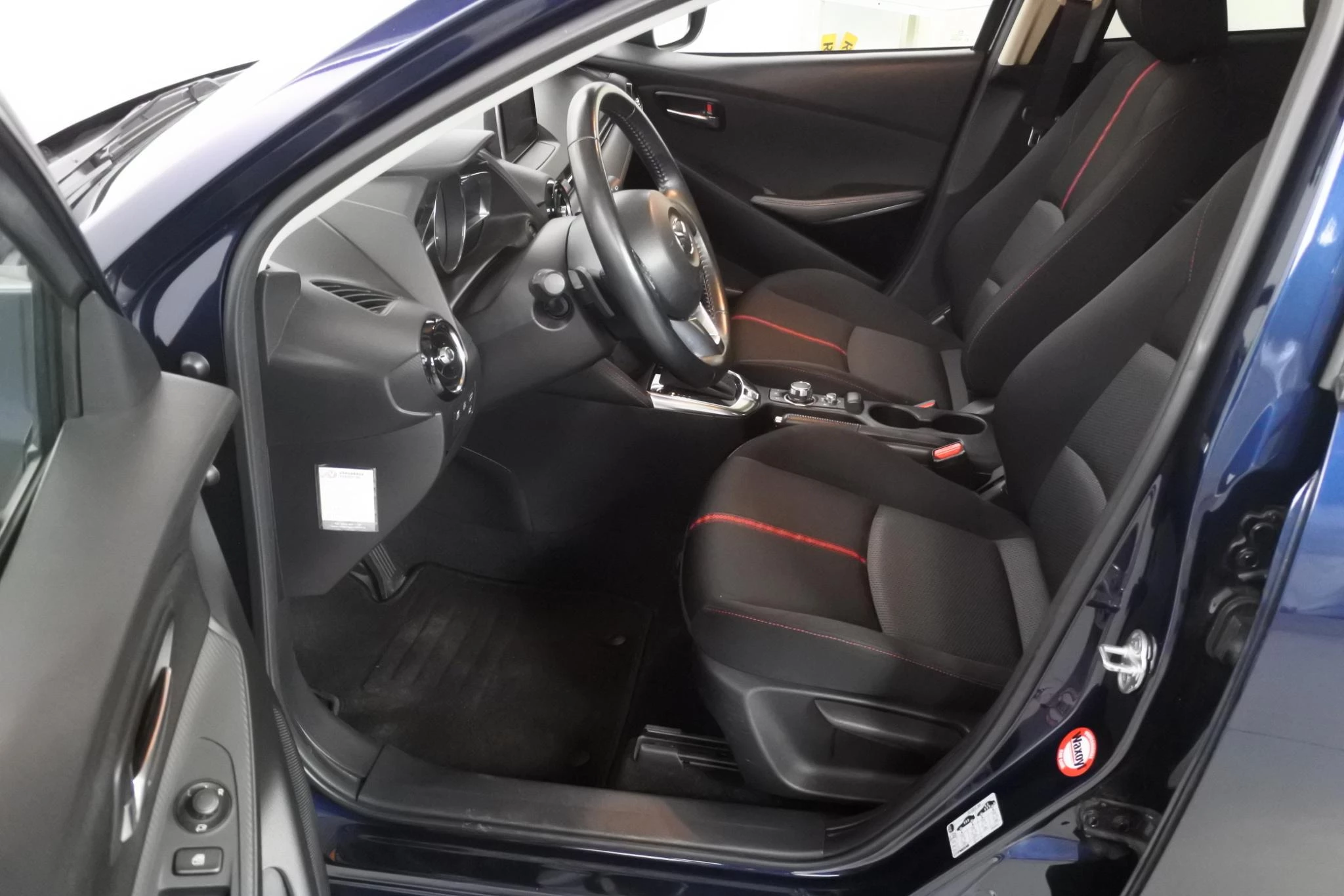 Hoofdafbeelding Mazda 2