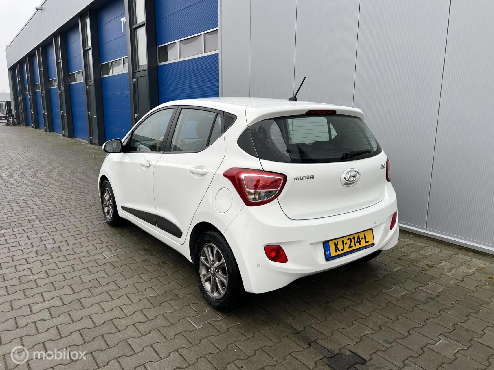 Hoofdafbeelding Hyundai i10