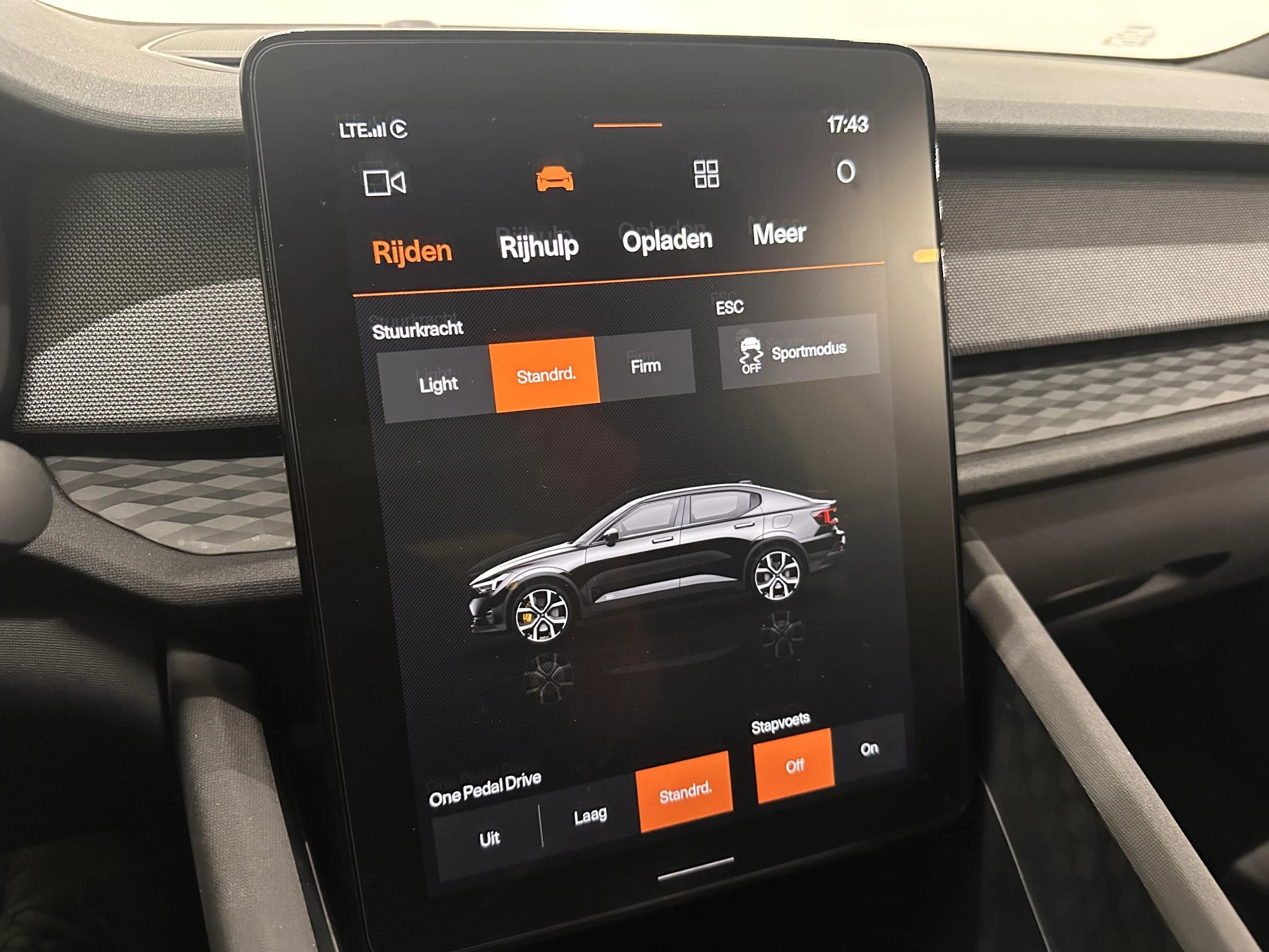 Hoofdafbeelding Polestar 2