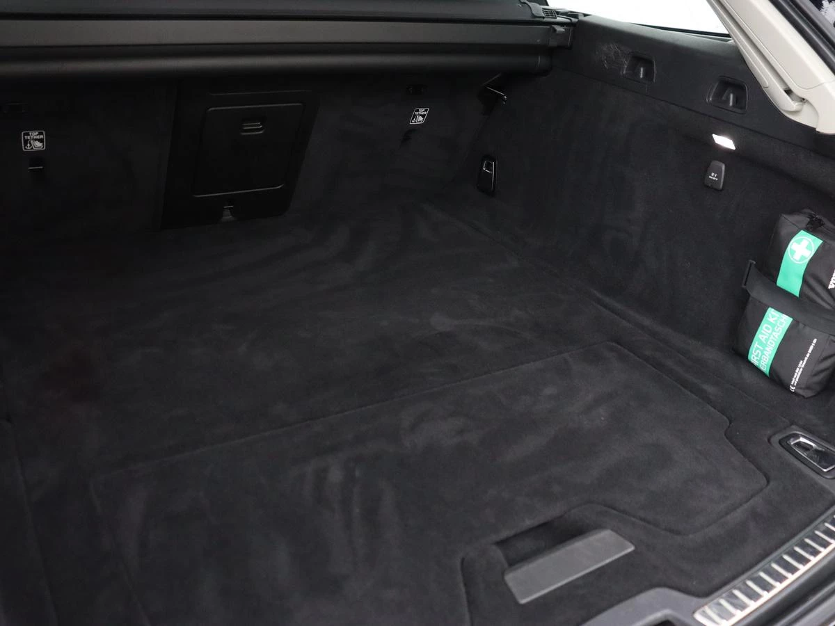 Hoofdafbeelding Volvo V90