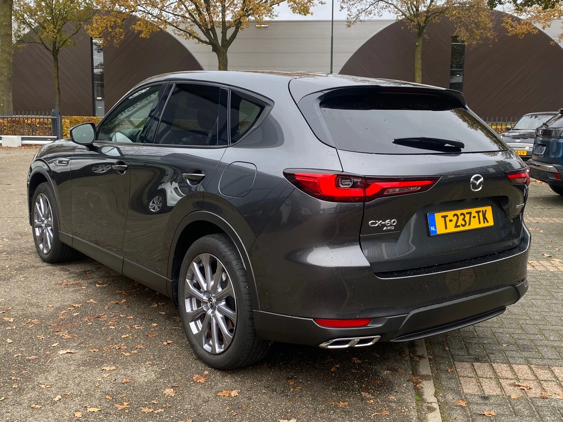 Hoofdafbeelding Mazda CX-60