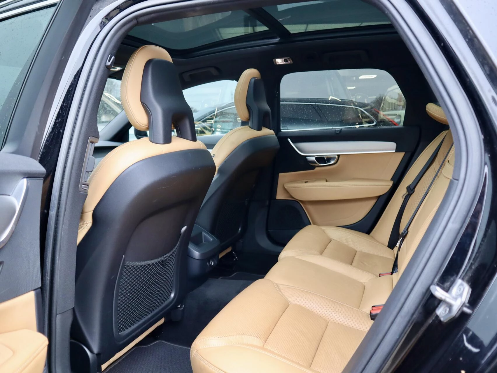 Hoofdafbeelding Volvo V90