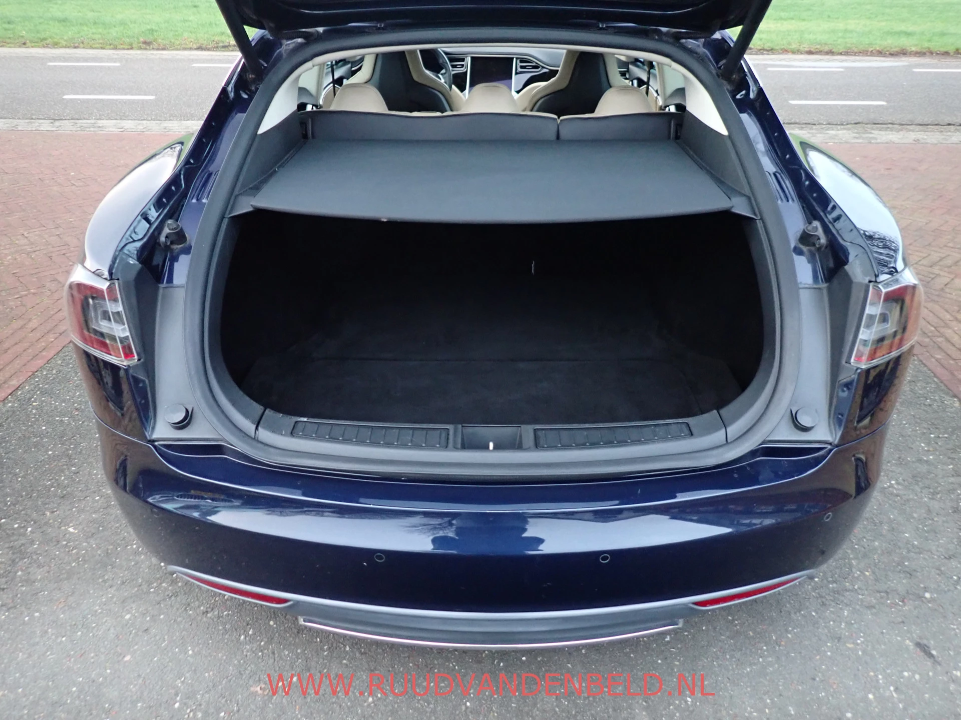 Hoofdafbeelding Tesla Model S