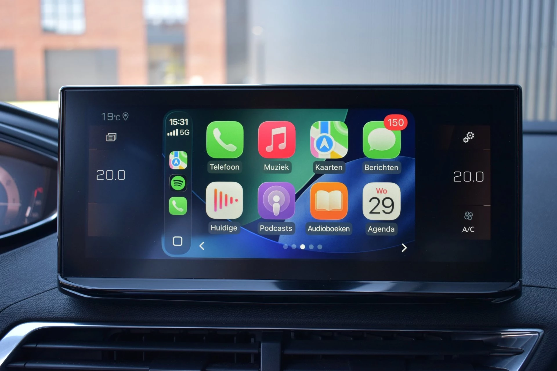 Hoofdafbeelding Peugeot 5008