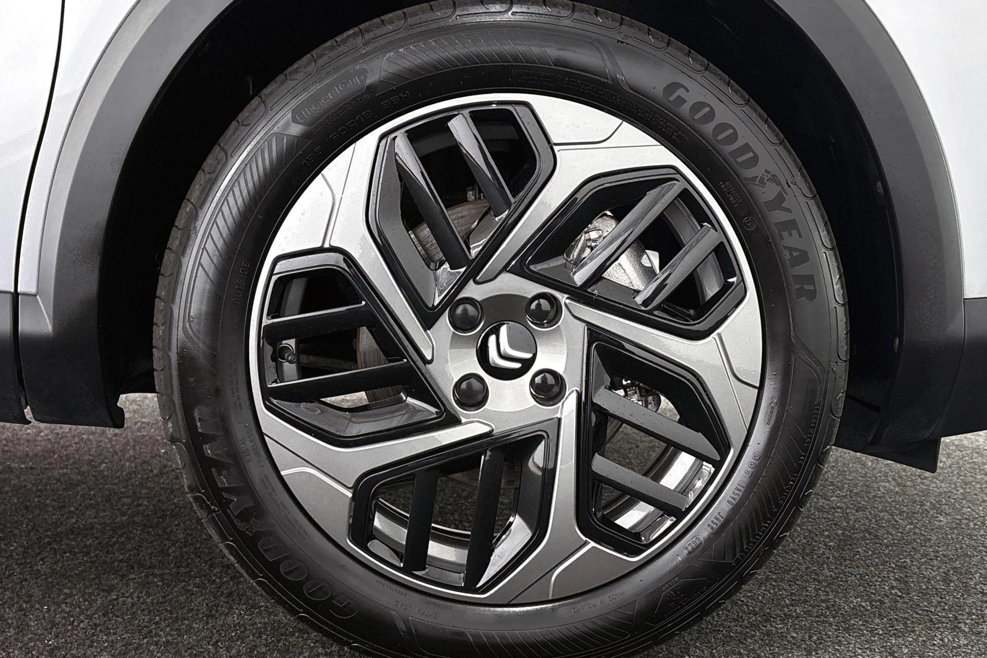 Hoofdafbeelding Citroën ë-C4