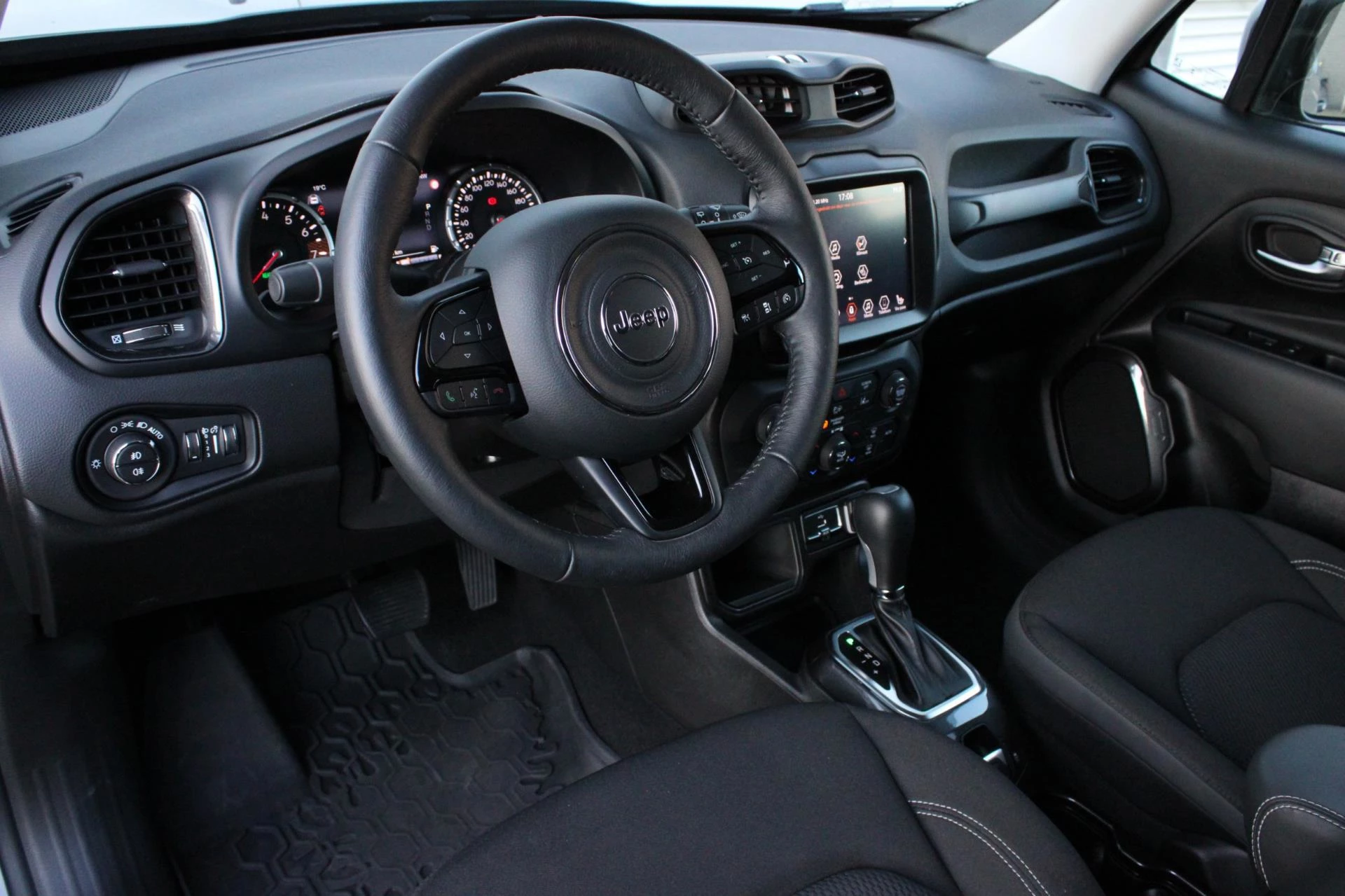 Hoofdafbeelding Jeep Renegade