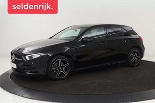 Mercedes-Benz A-klasse 250e AMG Night | Carplay | Stoelverwarming |  Full LED | Sfeerverlichting | Leder/Alcantara | Navigatie | Park Assist
