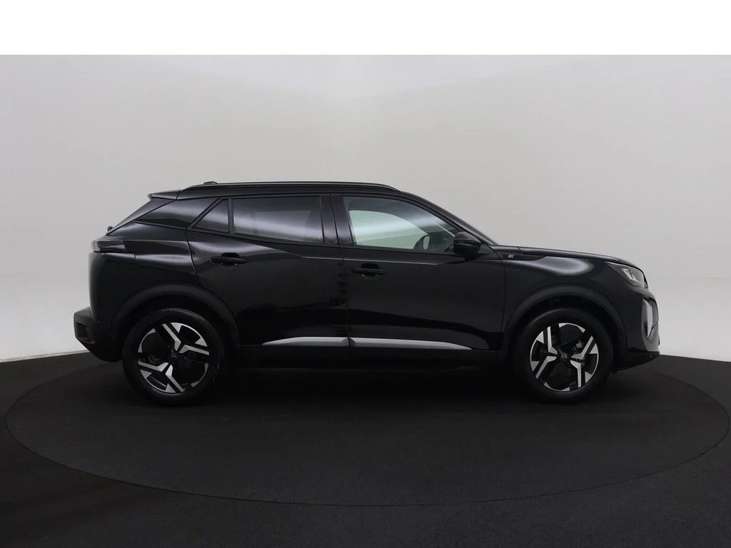 Hoofdafbeelding Peugeot e-2008