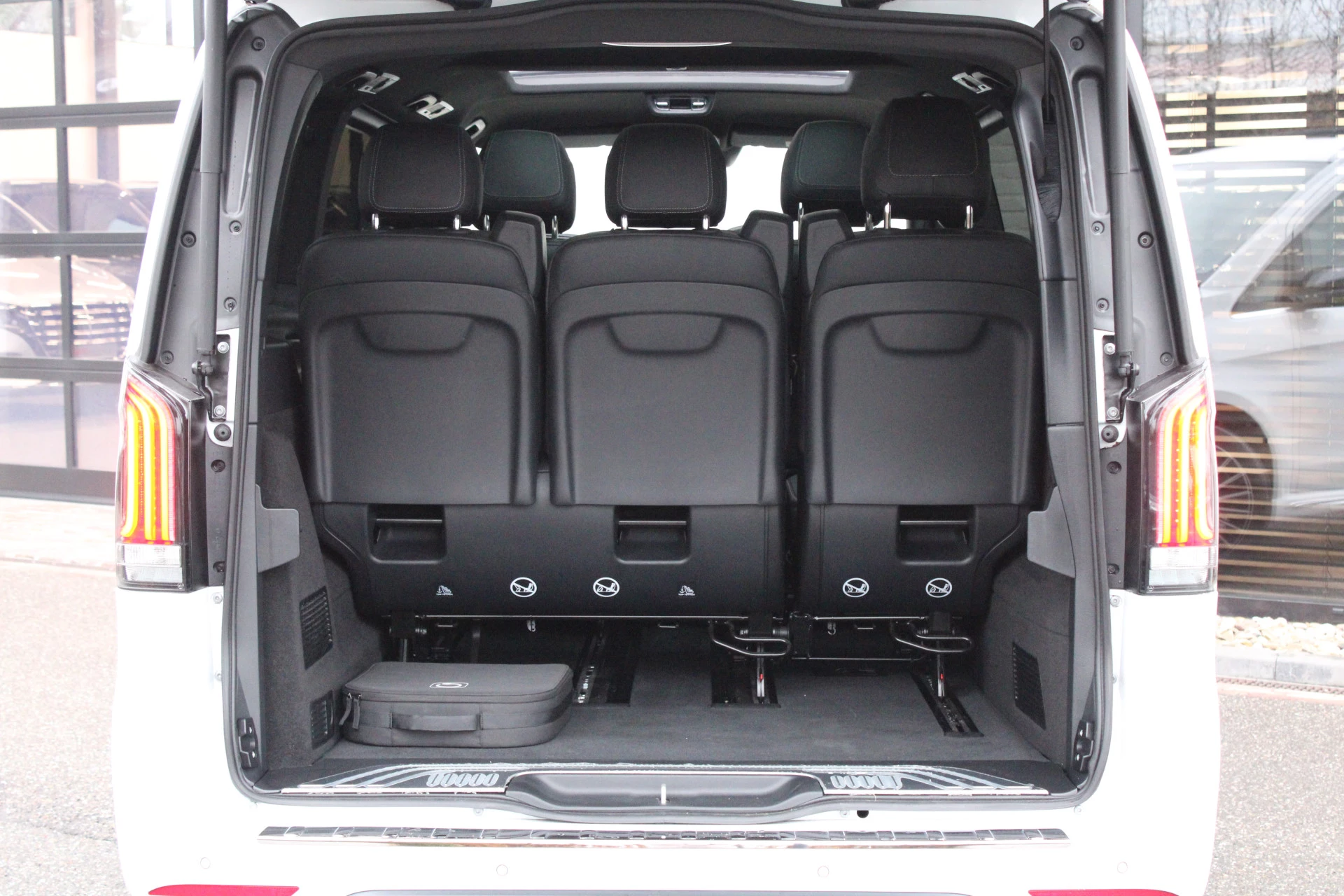 Hoofdafbeelding Mercedes-Benz EQV