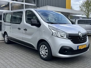 Renault Trafic Passenger 1.6 dCi Grand Expression Energy BTW / BPM vrij marge Lengte 2 Airco Cruise control Navigatie PDC 2e eigenaar Combi Kombi Passenger Groepsvervoer Taxi Personenbus