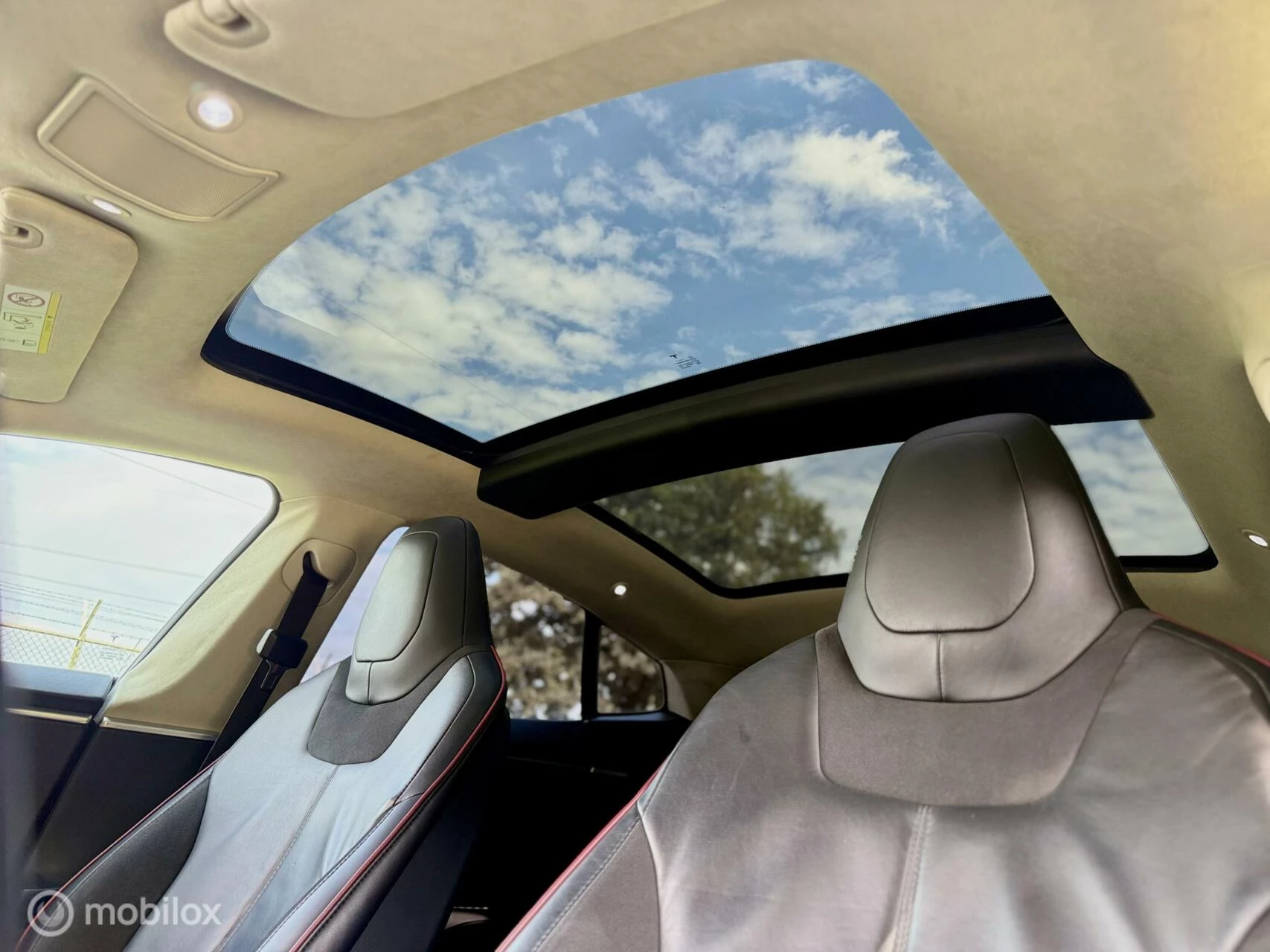 Hoofdafbeelding Tesla Model S