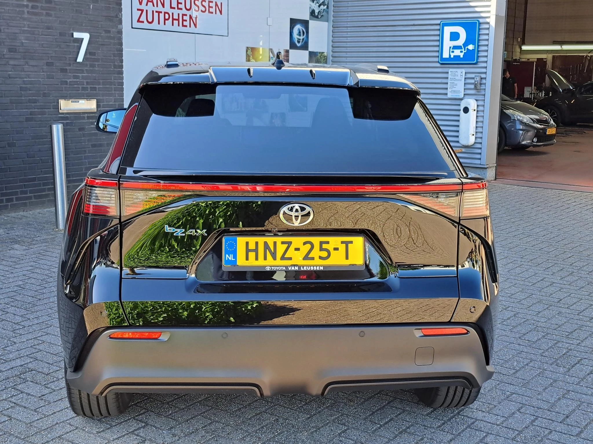 Hoofdafbeelding Toyota bZ4X