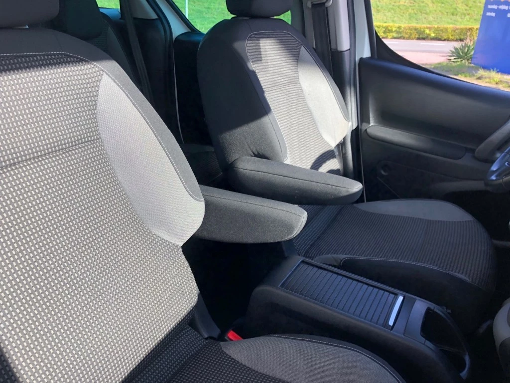 Hoofdafbeelding Peugeot Partner