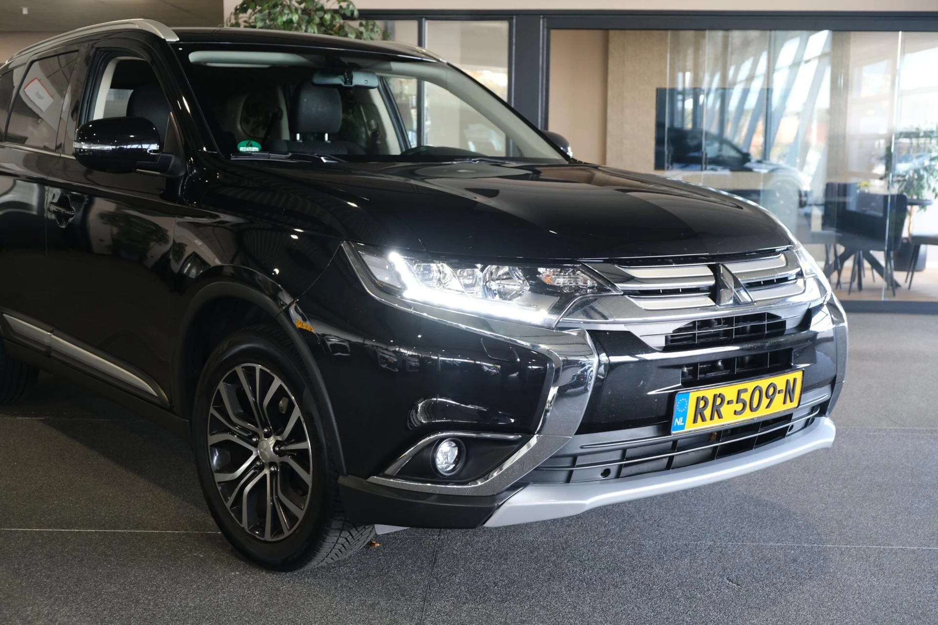 Hoofdafbeelding Mitsubishi Outlander