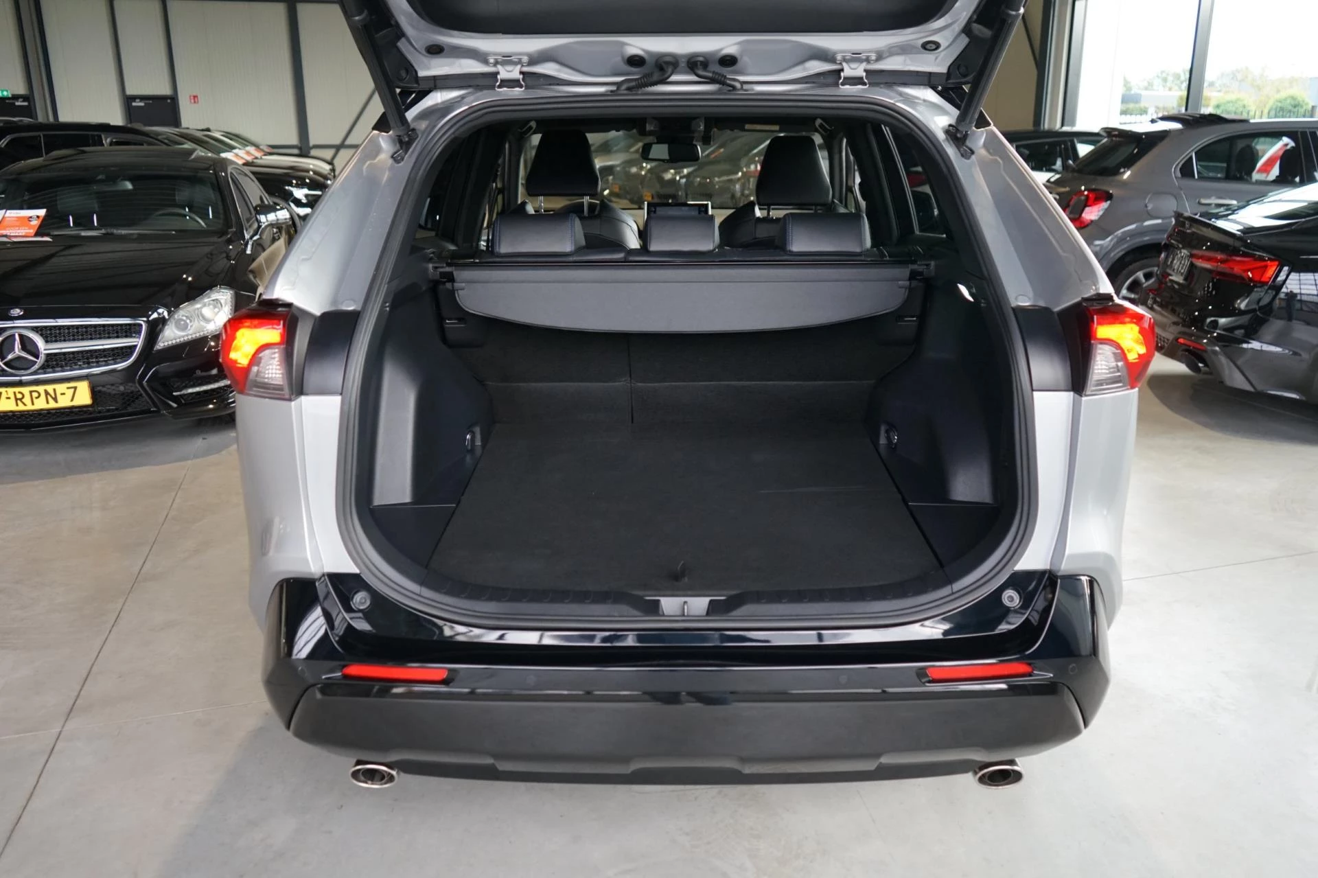 Hoofdafbeelding Toyota RAV4