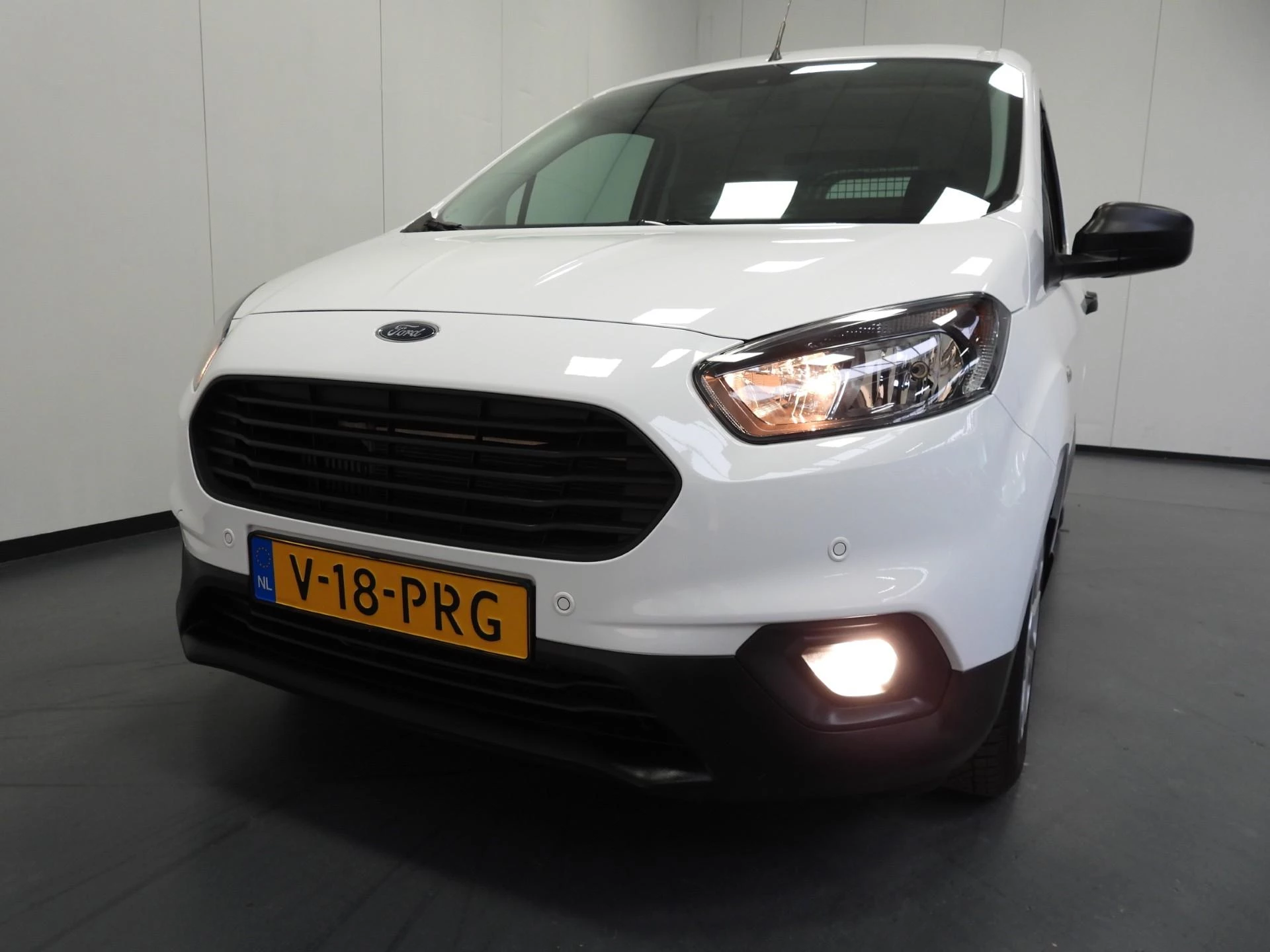 Hoofdafbeelding Ford Transit Courier