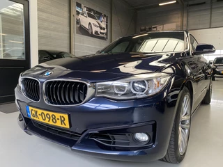BMW 3 Serie Gran Turismo 320i High Executive Leder, Navi, Pano