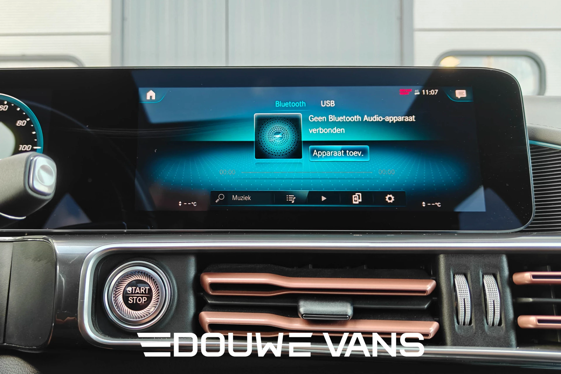 Hoofdafbeelding Mercedes-Benz EQC