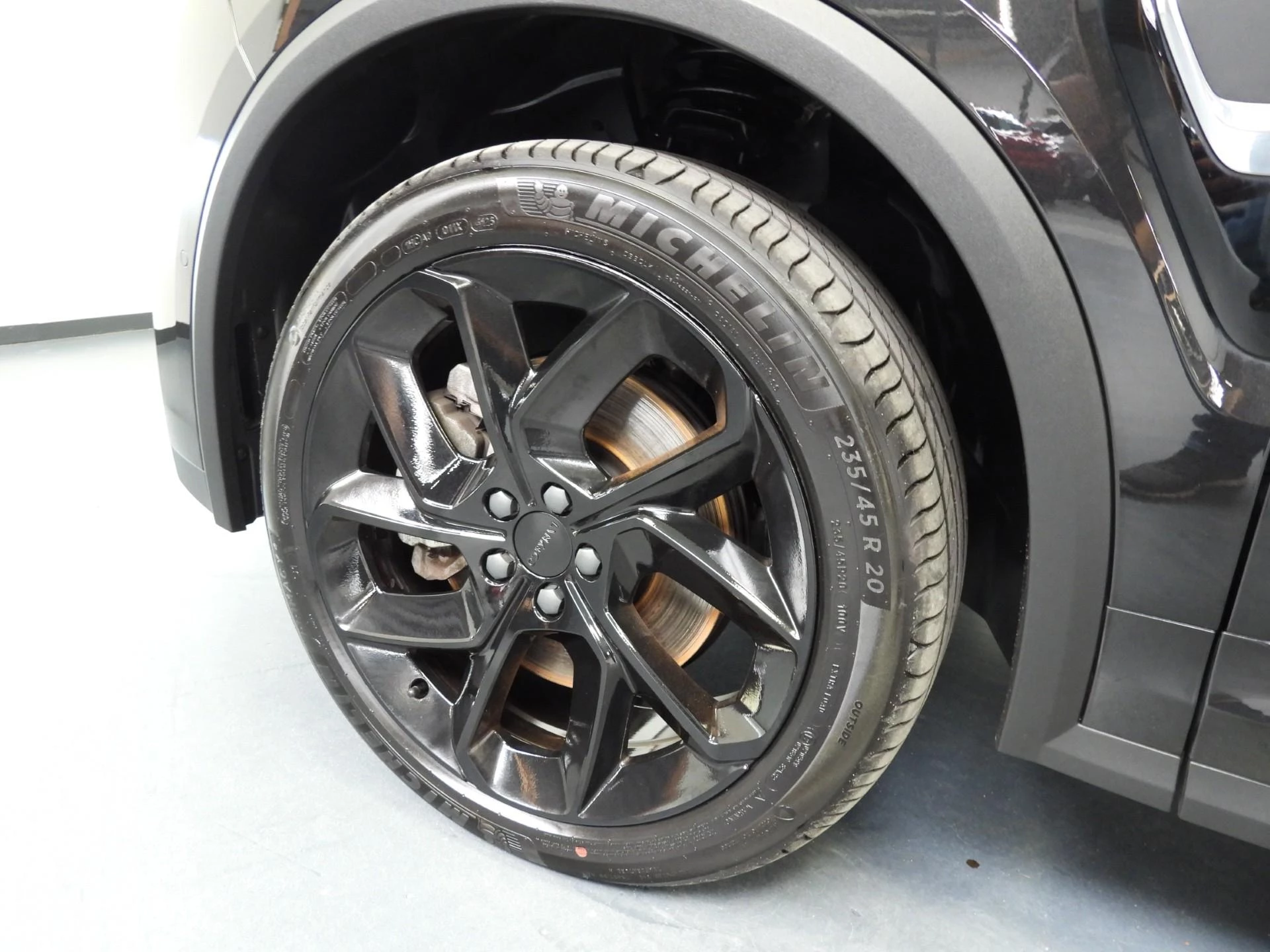 Hoofdafbeelding Lynk & Co 01