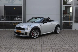 Hoofdafbeelding MINI Roadster MINI Roadster 1.6 JCW CHILI/211PK/DEALER.ONDH/ORIG.NL/ STOELVERWARMING/CLIMA/17'