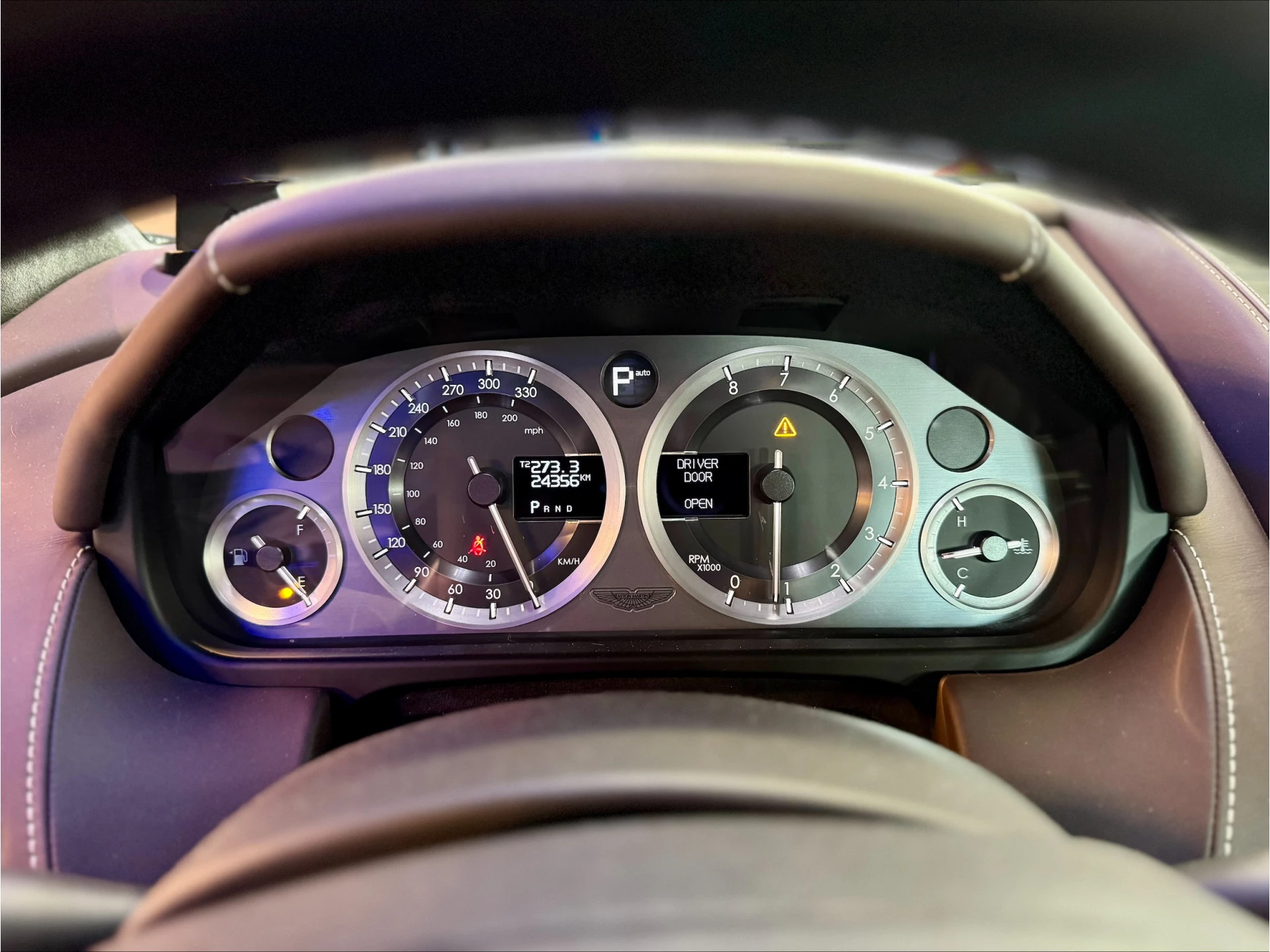 Hoofdafbeelding Aston Martin V12 Virage