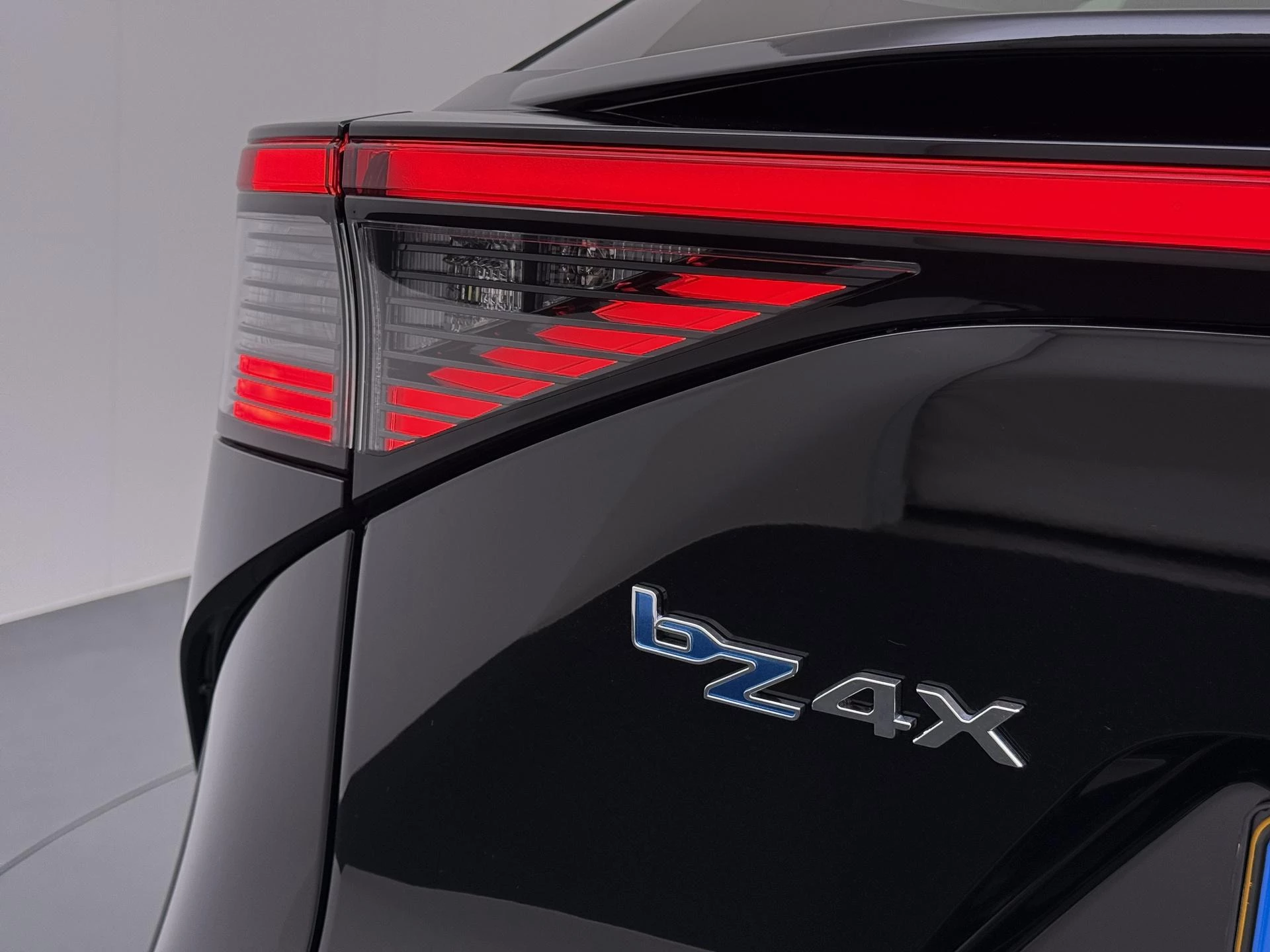 Hoofdafbeelding Toyota bZ4X