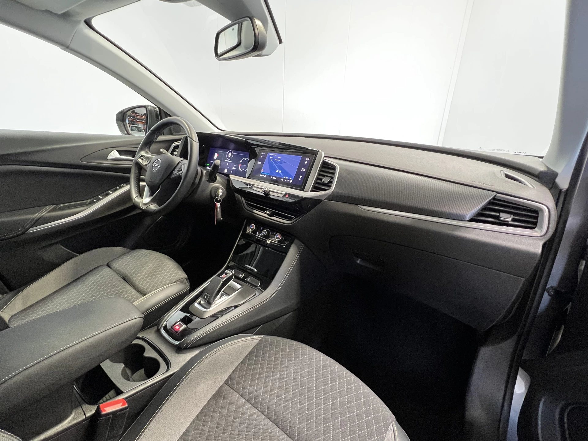 Hoofdafbeelding Opel Grandland