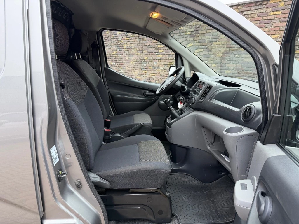 Hoofdafbeelding Nissan NV200