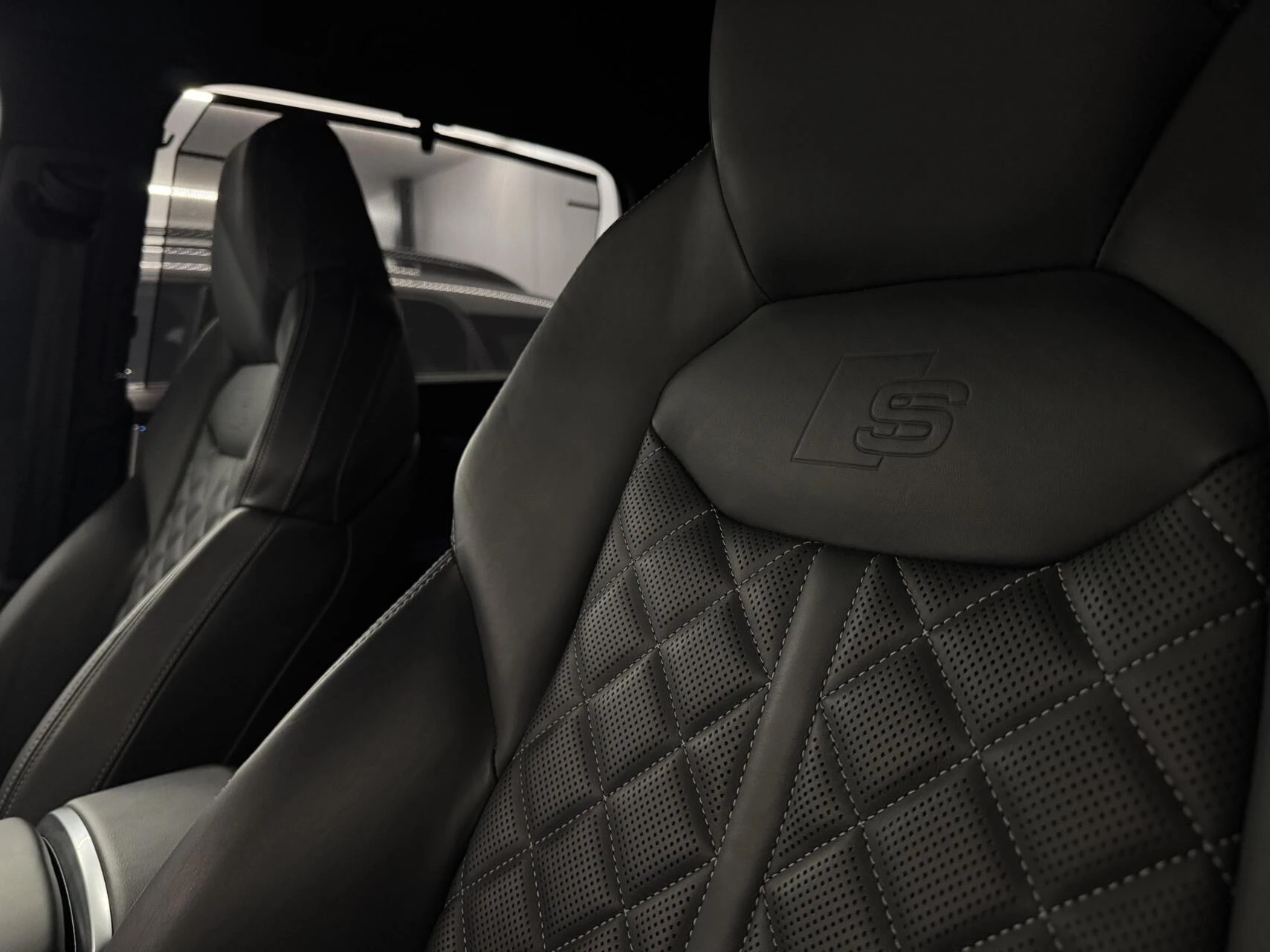Hoofdafbeelding Audi Q7