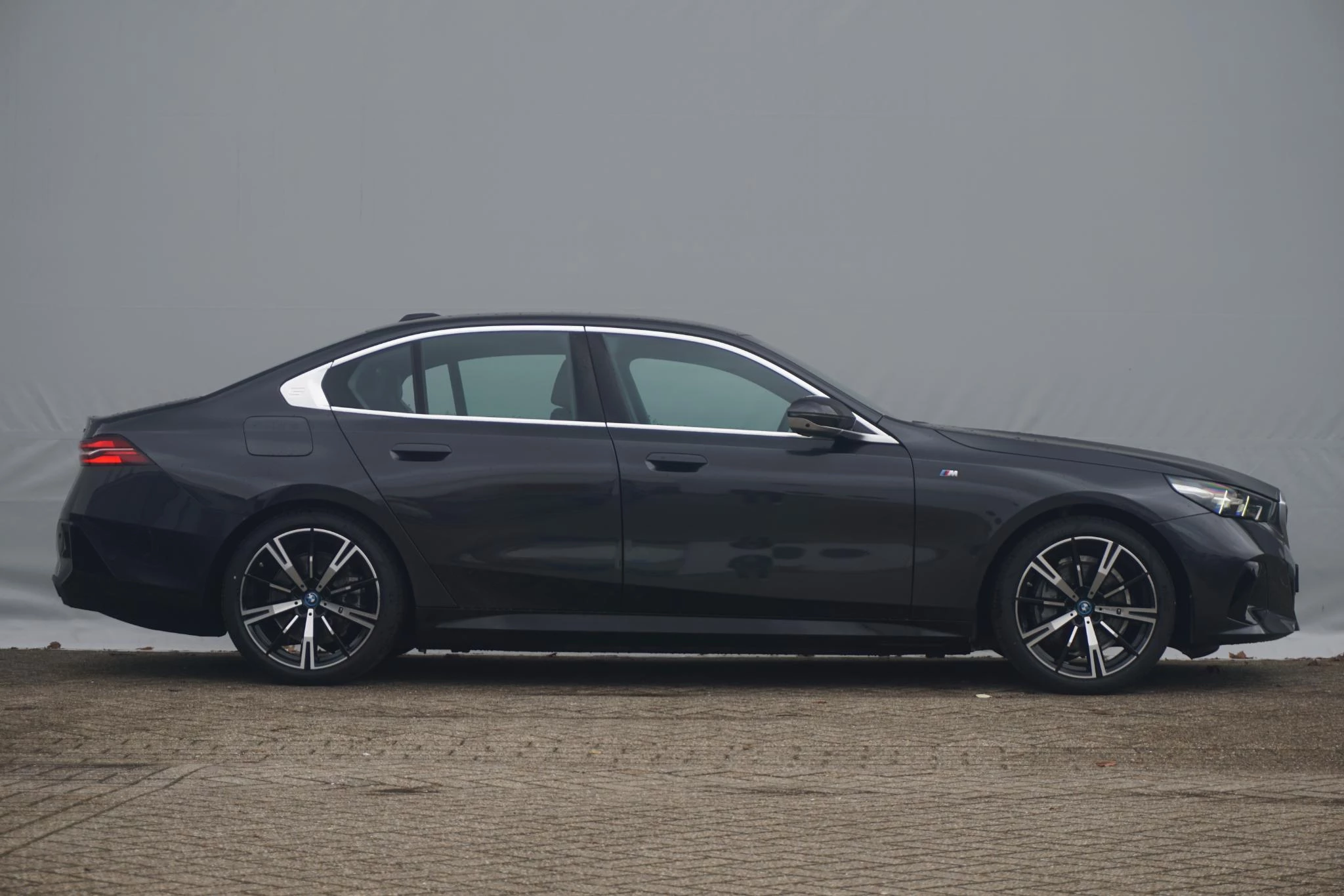 Hoofdafbeelding BMW i5