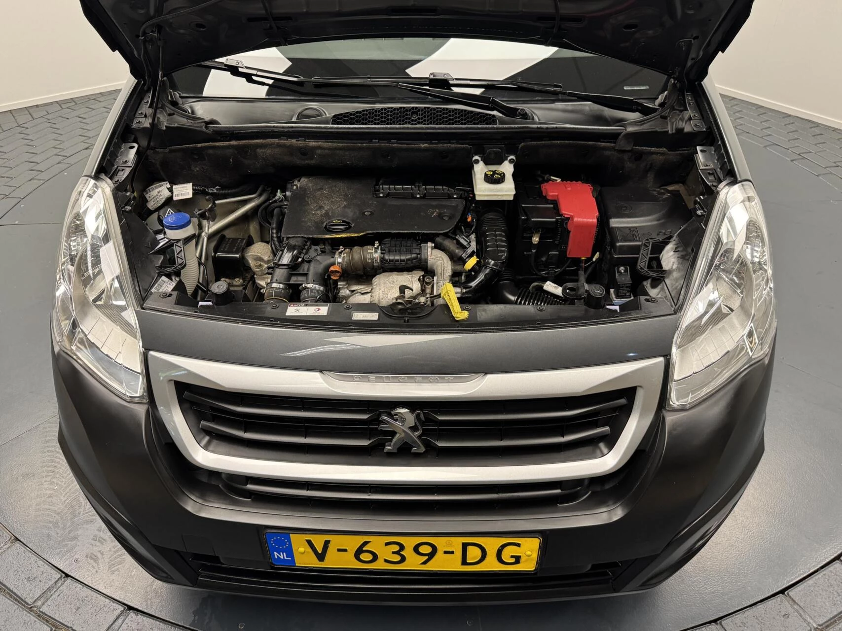 Hoofdafbeelding Peugeot Partner