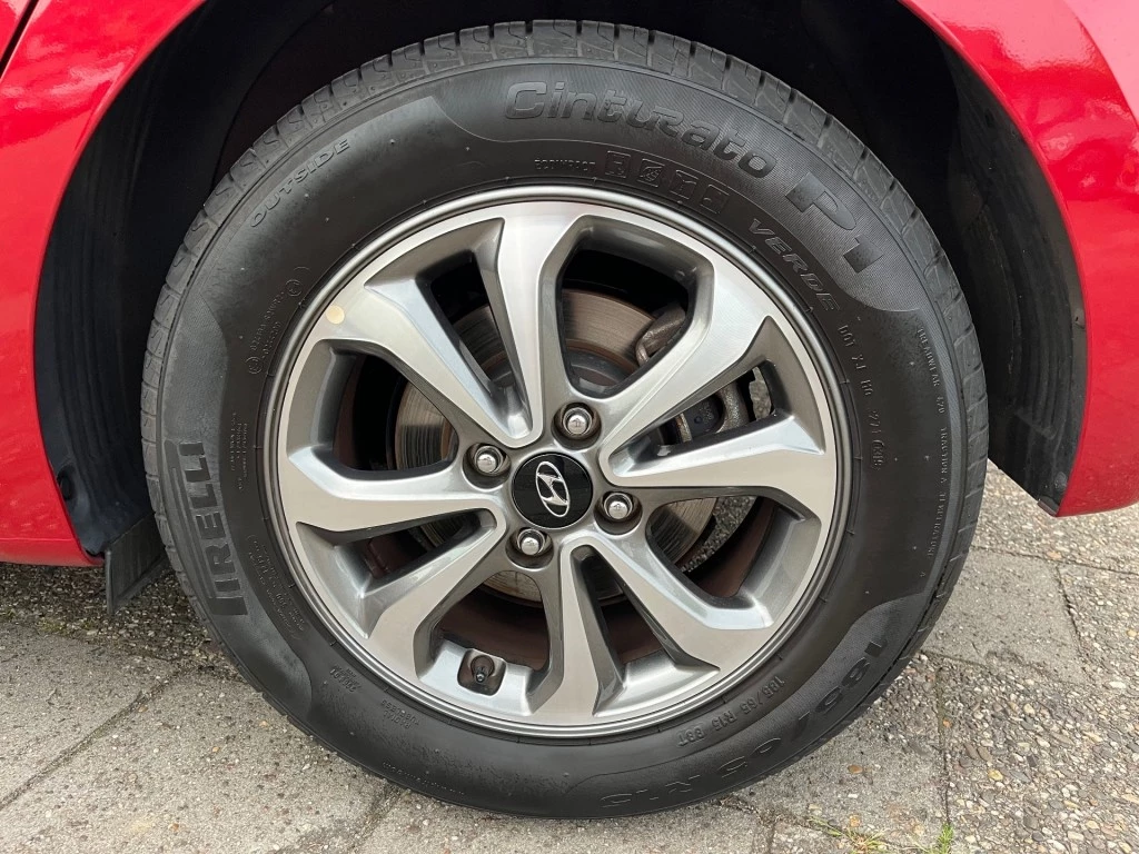 Hoofdafbeelding Hyundai i20