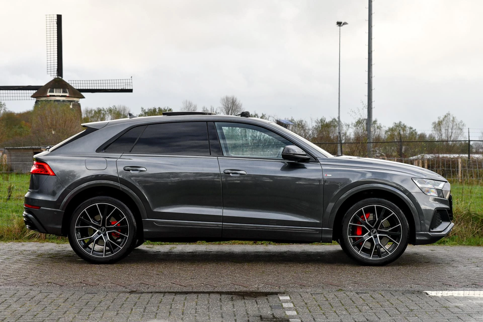 Hoofdafbeelding Audi Q8