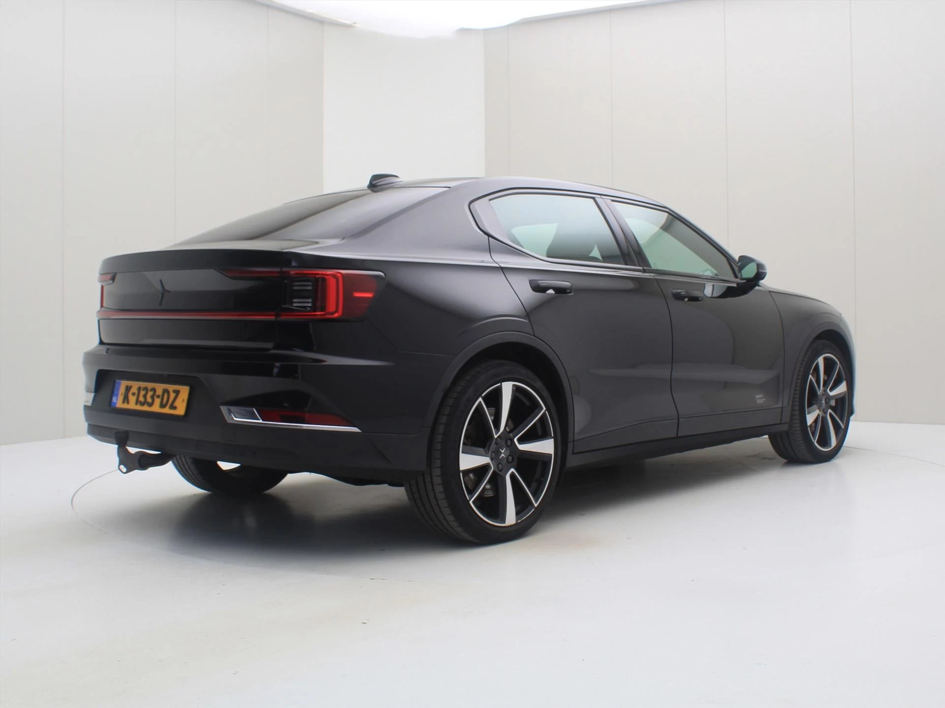 Hoofdafbeelding Polestar 2