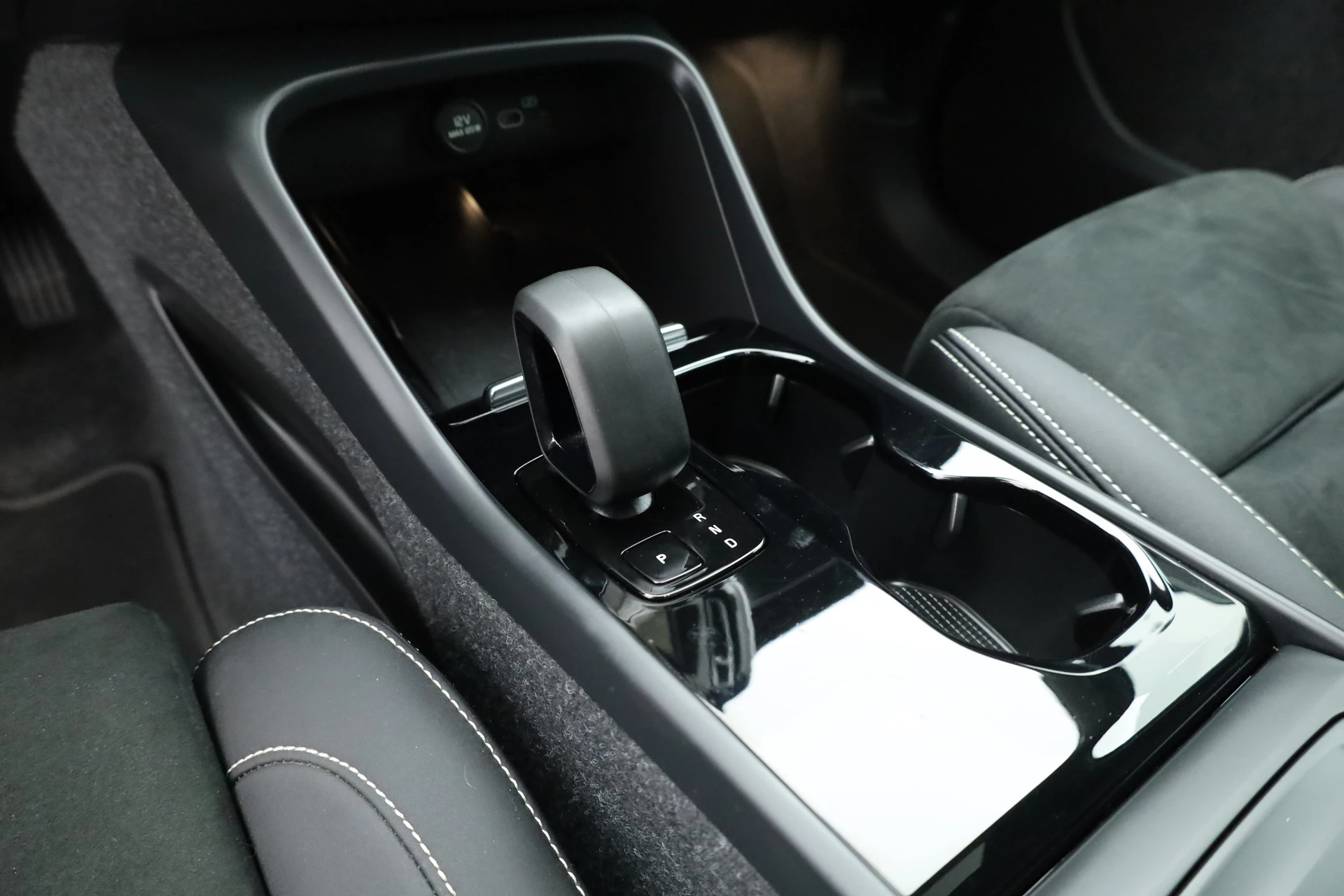 Hoofdafbeelding Volvo C40