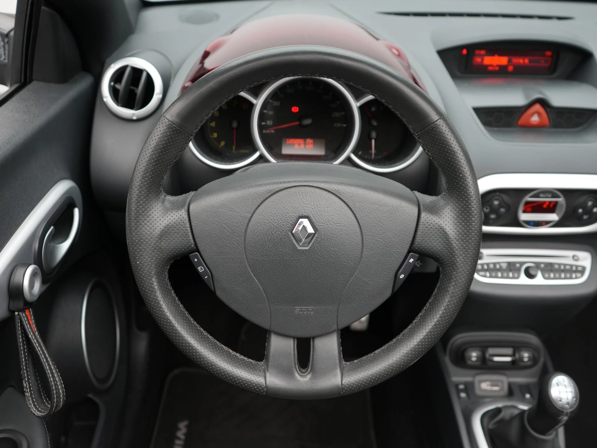 Hoofdafbeelding Renault Wind