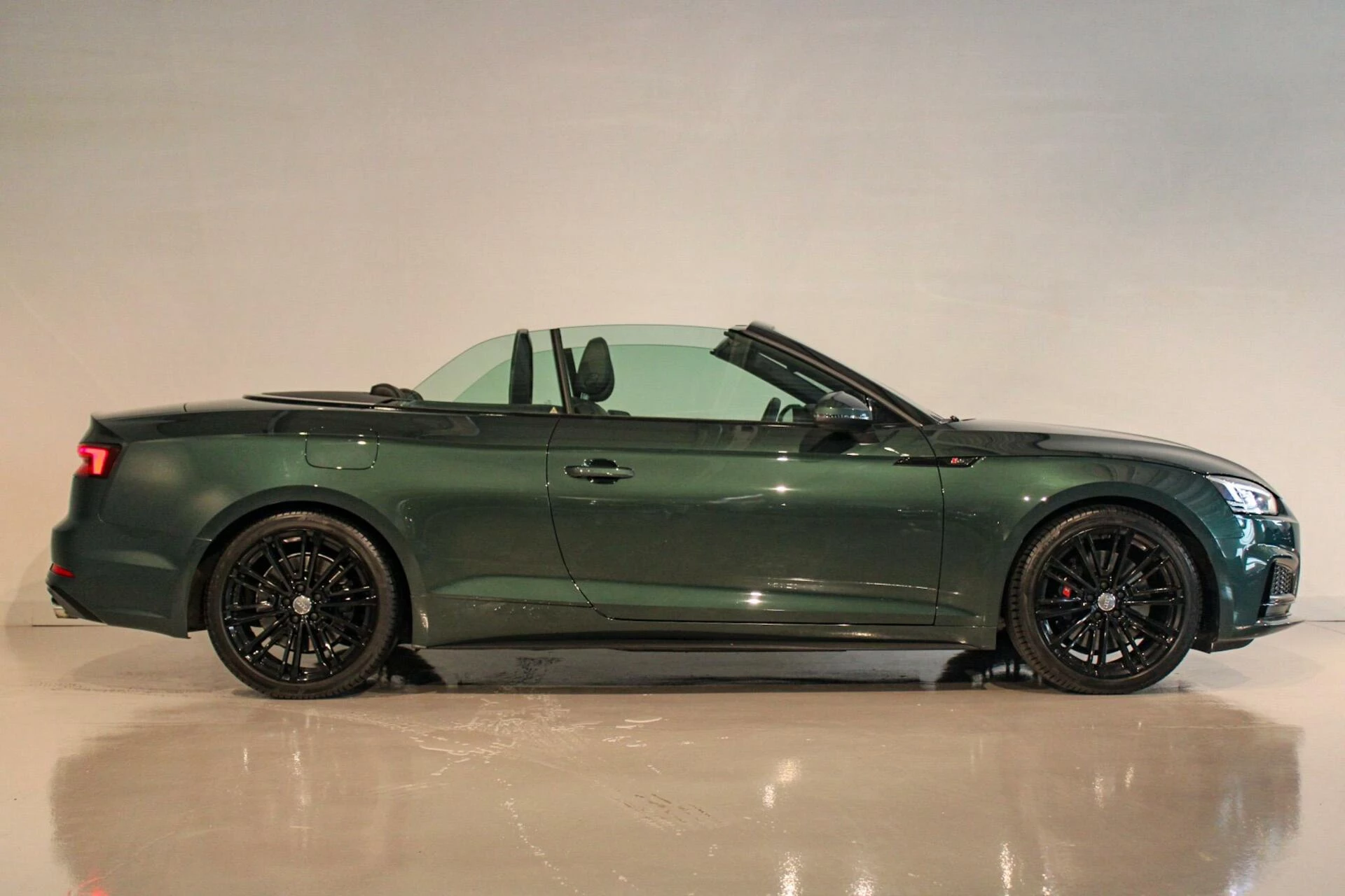 Hoofdafbeelding Audi S5