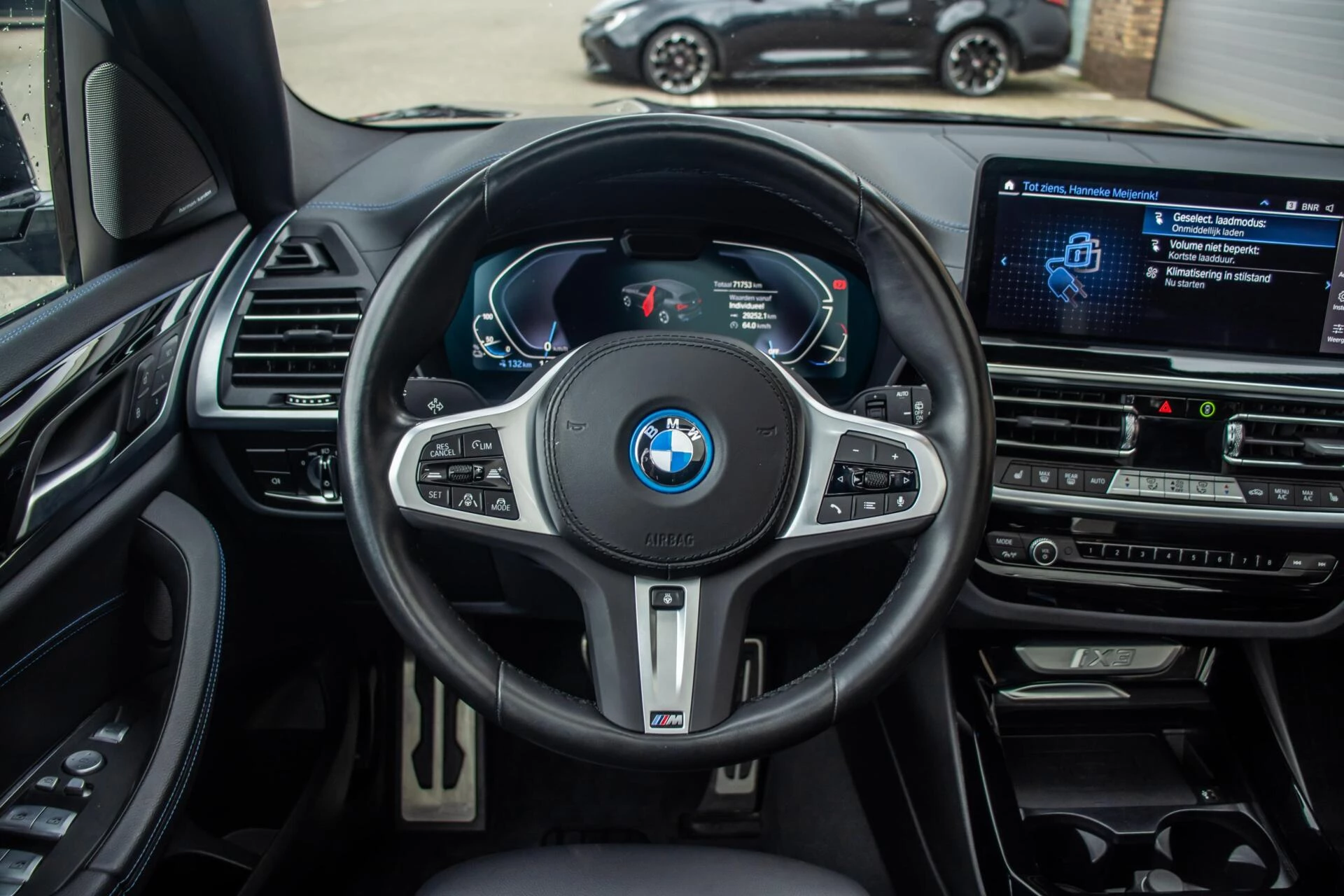 Hoofdafbeelding BMW iX3