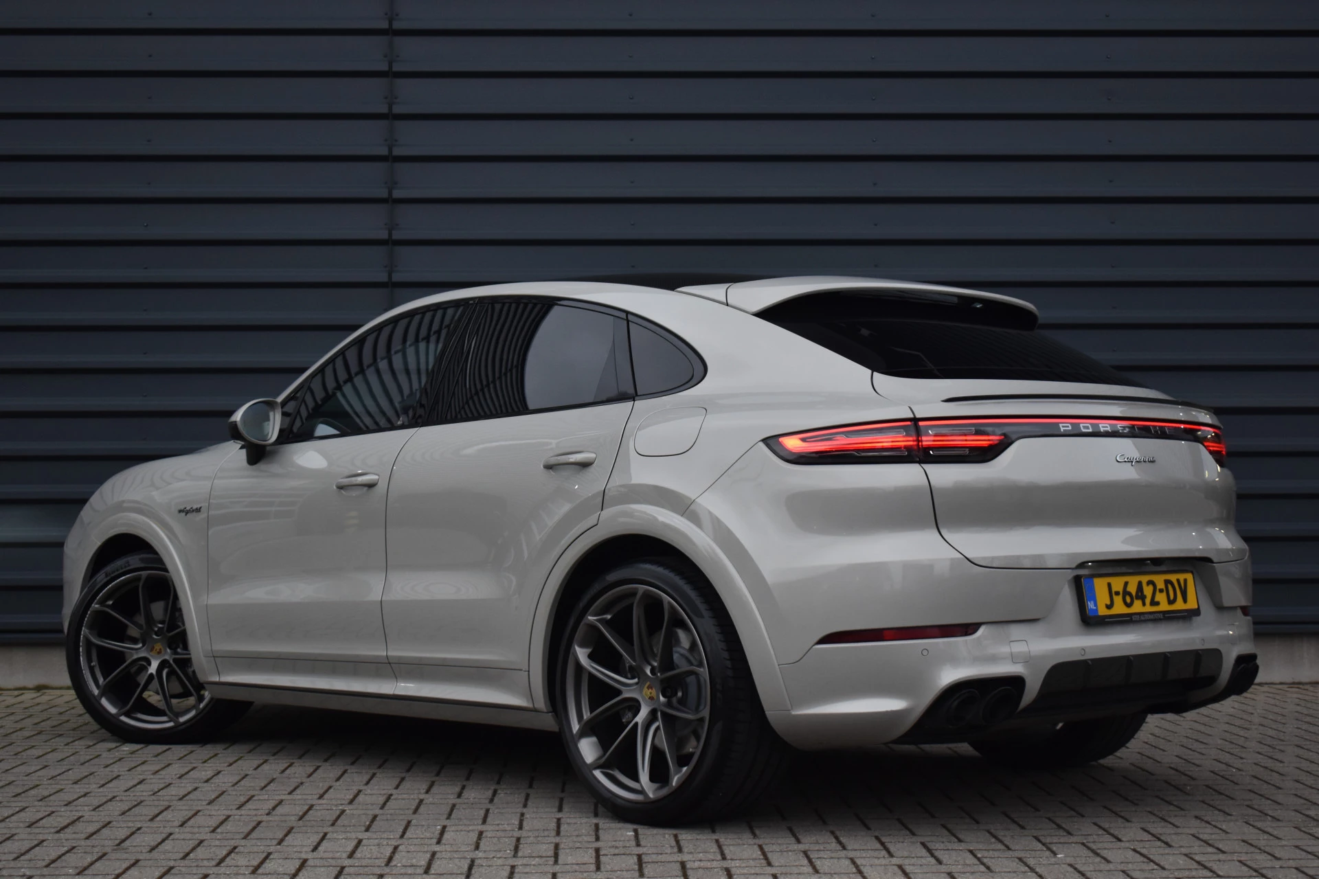 Hoofdafbeelding Porsche Cayenne