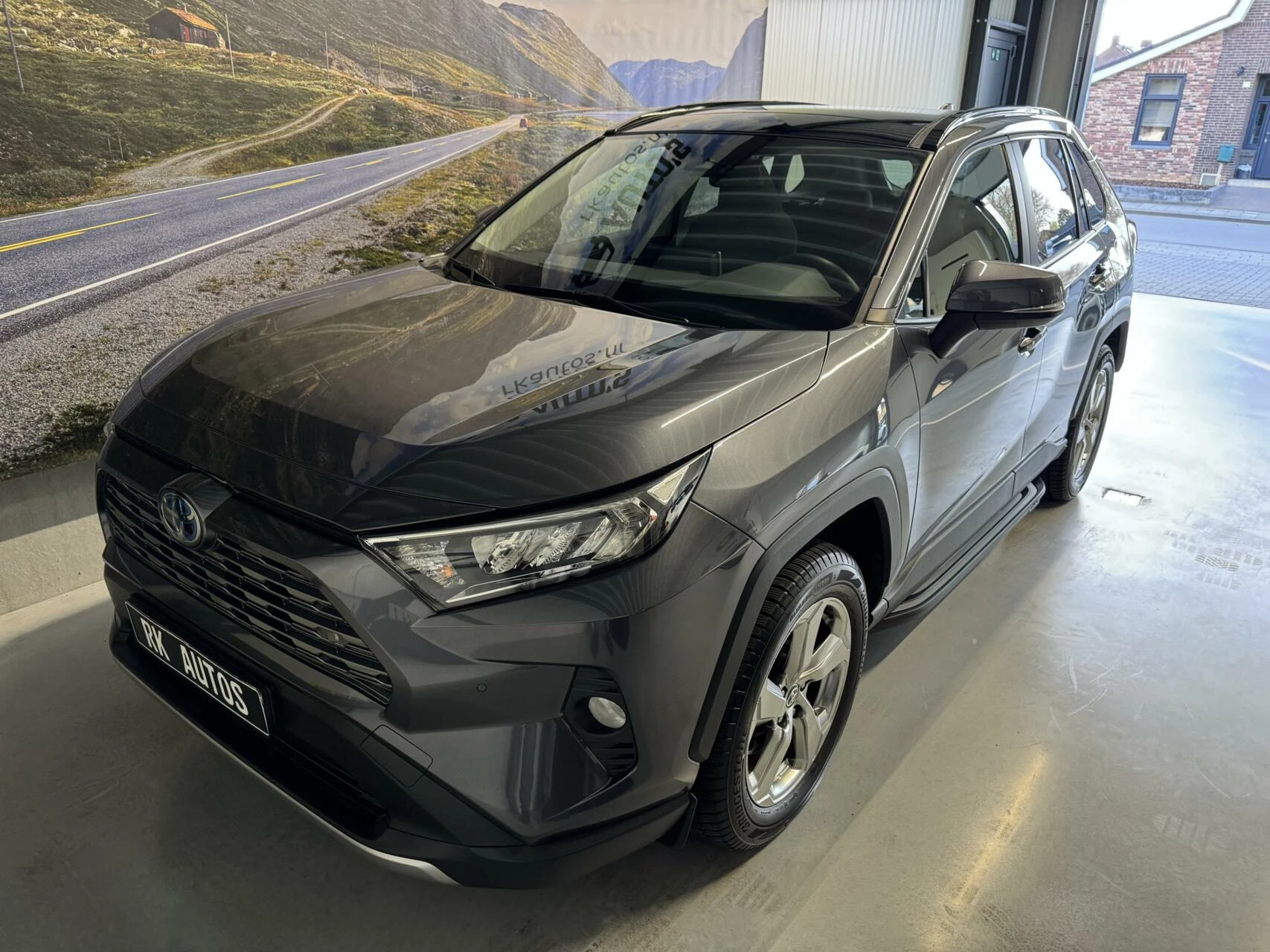 Hoofdafbeelding Toyota RAV4